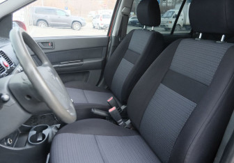 Подержанный автомобиль Hyundai Getz 2007 года (16 фото)