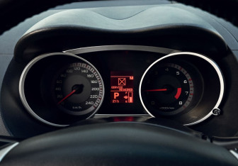 Подержанный автомобиль Mitsubishi Outlander 2007 года (9 фото)