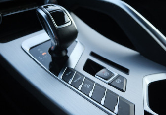 Подержанный автомобиль Geely Coolray 2021 года (12 фото)