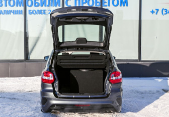 Подержанный автомобиль LADA (ВАЗ) Granta Liftback 2024 года (18 фото)
