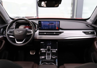 Подержанный автомобиль Chery Tiggo 8 Pro 2023 года (19 фото)