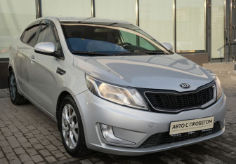 Подержанный автомобиль Kia Rio Sedan 2014 года (7 фото)