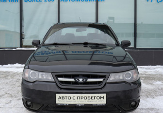 Подержанный автомобиль Daewoo Nexia Sedan 2011 года (8 фото)