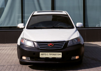 Подержанный автомобиль Geely Emgrand EC7 Sedan 2014 года (8 фото)