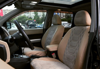Подержанный автомобиль Nissan X-Trail 2010 года (17 фото)