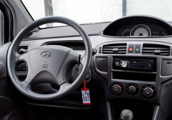 Подержанный автомобиль Hyundai Matrix 2007 года (12 фото)