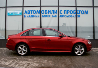 Подержанный автомобиль Audi A4 Sedan 2013 года (6 фото)