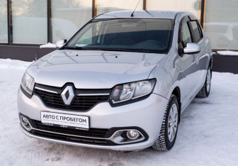 Подержанный автомобиль Renault Logan Sedan 2016 года (2 фото)