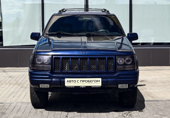 Подержанный автомобиль Jeep Grand Cherokee 1995 года (8 фото)