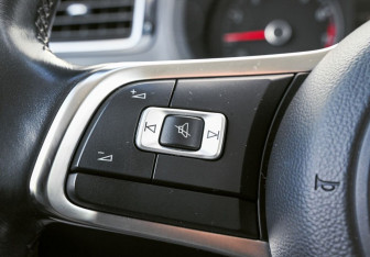 Подержанный автомобиль Volkswagen Polo Sedan 2019 года (13 фото)