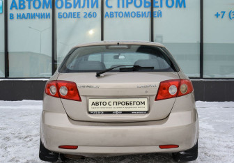 Подержанный автомобиль Chevrolet Lacetti Hatchback 2008 года (4 фото)