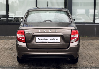Подержанный автомобиль LADA (ВАЗ) Granta Liftback 2019 года (4 фото)