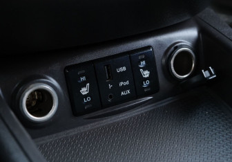 Подержанный автомобиль Hyundai Santa Fe 2010 года (13 фото)