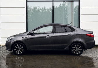 Подержанный автомобиль Kia Rio Sedan 2012 года (2 фото)