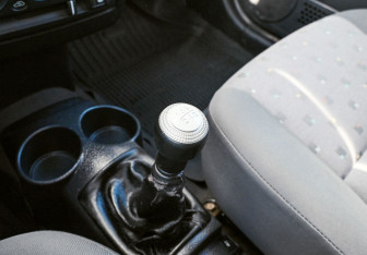 Подержанный автомобиль Hyundai Getz 2005 года (10 фото)