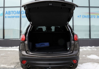 Подержанный автомобиль Mazda CX-5 2016 года (21 фото)