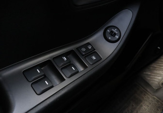 Подержанный автомобиль Kia Picanto 2014 года (14 фото)