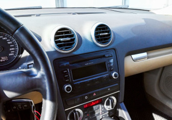 Подержанный автомобиль Audi A3 Hatchback 2009 года (10 фото)