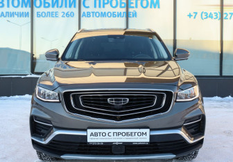 Подержанный автомобиль Geely Atlas Pro 2022 года (8 фото)