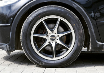 Подержанный автомобиль Honda Civic Hatchback 2008 года (23 фото)