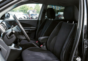 Подержанный автомобиль Hyundai Tucson 2007 года (15 фото)