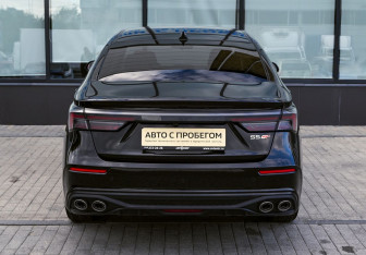 Подержанный автомобиль Omoda S5 GT 2023 года (4 фото)