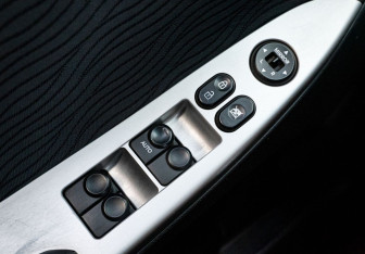 Подержанный автомобиль Hyundai Solaris Sedan 2011 года (17 фото)