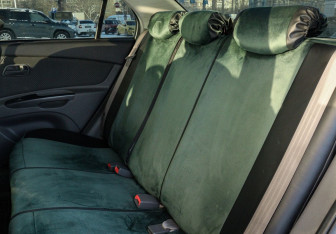 Подержанный автомобиль Kia Rio Sedan 2011 года (16 фото)