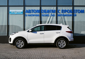Подержанный автомобиль Kia Sportage 2017 года (2 фото)