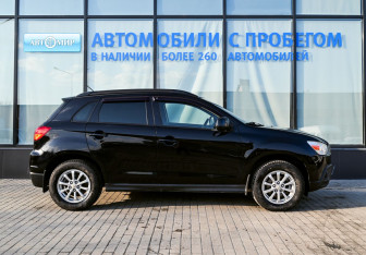 Подержанный автомобиль Mitsubishi ASX 2010 года (6 фото)