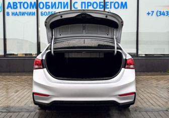 Подержанный автомобиль Hyundai Solaris Sedan 2018 года (20 фото)
