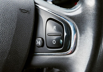 Подержанный автомобиль Renault Kaptur 2019 года (13 фото)