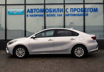 Подержанный автомобиль Kia Cerato Sedan 2019 года (2 фото)
