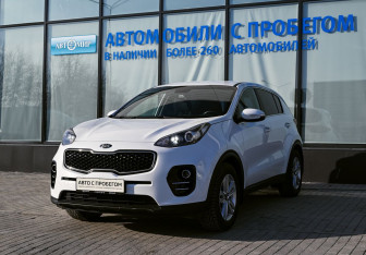 Подержанный автомобиль Kia Sportage 2017 года (1 фото)