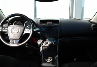 Подержанный автомобиль Mazda 6 Sedan 2007 года (18 фото)
