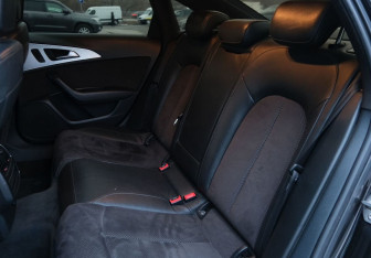 Подержанный автомобиль Audi A6 Sedan 2012 года (20 фото)