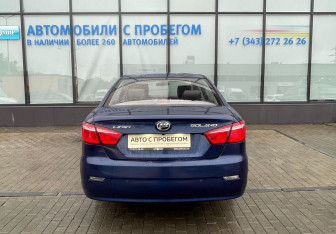 Подержанный автомобиль Lifan Solano 2016 года (4 фото)