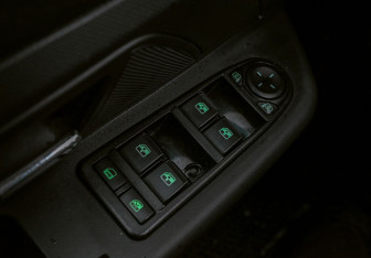 Подержанный автомобиль УАЗ Patriot 2021 года (17 фото)