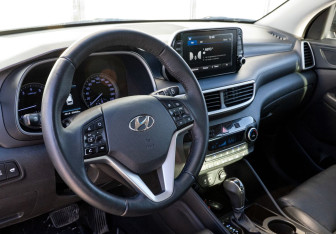 Подержанный автомобиль Hyundai Tucson 2019 года (10 фото)