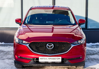 Подержанный автомобиль Mazda CX-5 2018 года (8 фото)