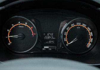 Подержанный автомобиль LADA (ВАЗ) Granta Sedan 2019 года (13 фото)