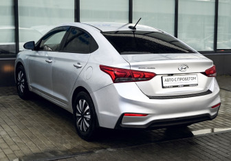 Подержанный автомобиль Hyundai Solaris Sedan 2018 года (3 фото)