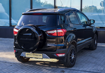 Подержанный автомобиль Ford EcoSport 2014 года (5 фото)