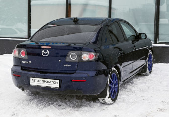 Подержанный автомобиль Mazda 3 Sedan 2008 года (5 фото)