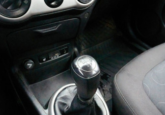 Подержанный автомобиль Hyundai i20 2010 года (11 фото)