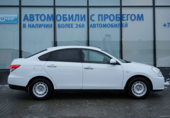 Подержанный автомобиль Nissan Almera Sedan 2014 года (6 фото)