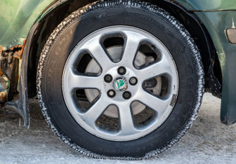 Подержанный автомобиль Skoda Octavia Liftback 2001 года (18 фото)