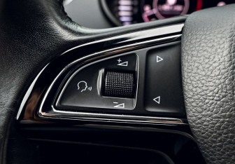 Подержанный автомобиль Skoda Octavia Liftback 2020 года (14 фото)
