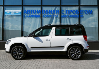 Подержанный автомобиль Skoda Yeti 2017 года (2 фото)