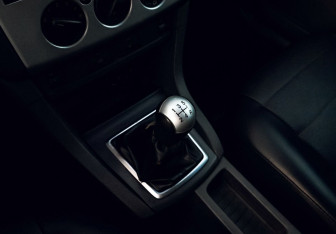 Подержанный автомобиль Ford Focus Hatchback 2006 года (11 фото)